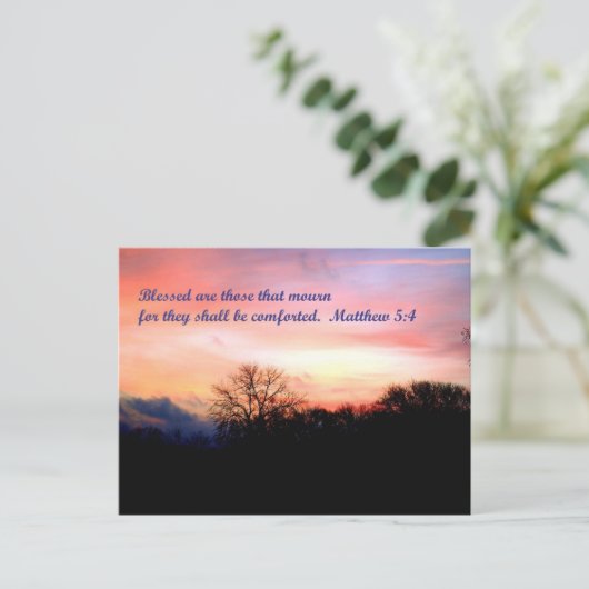 Matthew 5:4 Carte postale (Debout devant)