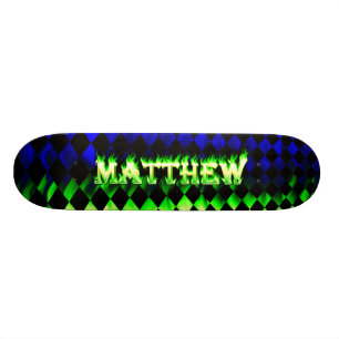 Matthew skateboard groen vuur en vlammen ontwerp.