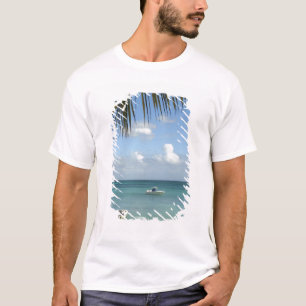 Mauritius, Grand Baie. Boten voor anker in de T-shirt