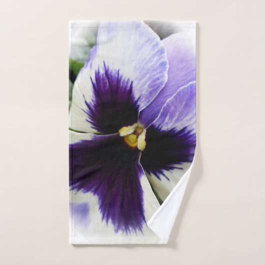 mauve-foncé sur la pensée blanche (Serviette à main)