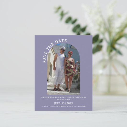 Mauve Photo Enregistrer la date Invitation (Debout devant)