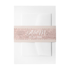 Mauve Shimmering Scallop Tulle Monogram Huwelijk Uitnodigingen Wikkel
