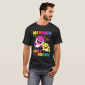 Mawmaw of the Birthday Shark Dad Ma Matching Fami T-shirt (Voorkant volledig)
