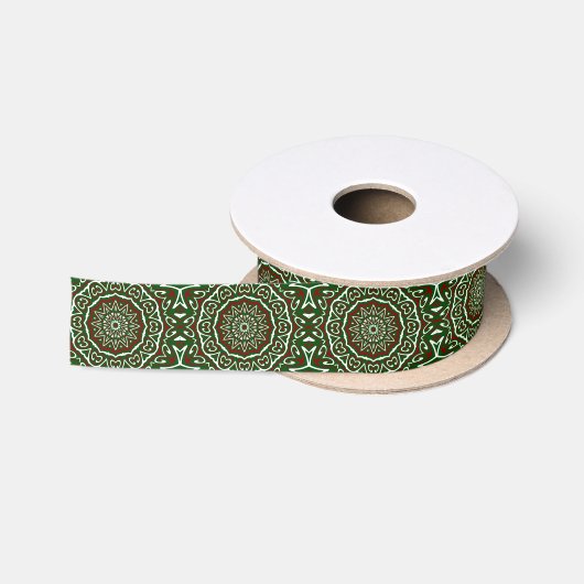 Maximalist Groovy Christmas Mandala Patter Lint (Spoel)