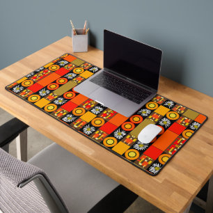 Mazipoodles Patchwork Quilt 1 Bureaumat