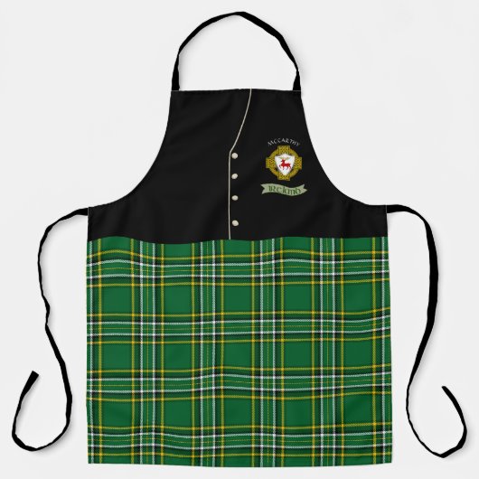 McCarthy Irish Shield & Tartan Gepersonaliseerde K Schort (Voorkant)
