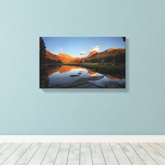 McClure Meadow Sunset Alpenglow - John Muir Trail Canvas Afdruk (Insitu (Houten vloer))