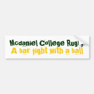 Mcdaniel College Rugby, een bar vecht met een bal Bumpersticker
