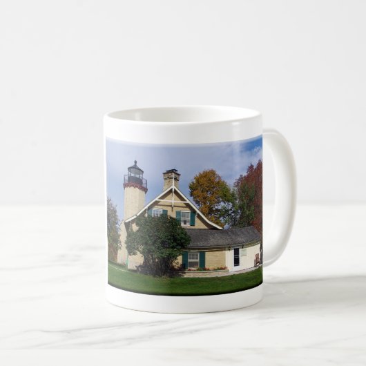 McGulpin Point Lighthouse 2011 tasse à café (Devant droit)