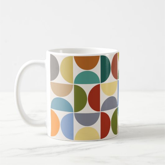 MCM Halfcirkels Patroonkleur op Crème Koffiemok (Links)