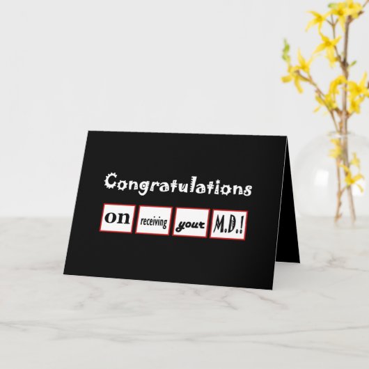 MD-graad - AANGEPASTE NAAM - Gefeliciteerd Kaart (Gele Bloem)