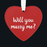 Me marierez-vous une proposition de script personn<br><div class="desc">Will You Marry Me rouge et blanc nom de script personnalisé proposition coeur de Noël Ornement. Elégant joli faux or et ornement rouge pourpre. Fiançailles romantique de Noël,  proposition de mariage. Un ornement double face. Idéal pour Noël ou pour les propositions de mariage pour la Saint Valentin.</div>
