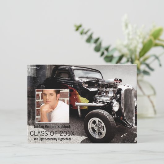 Mechanics Student V8 Emblem Photo Afstudeerder Aankondiging (Staand voorkant)