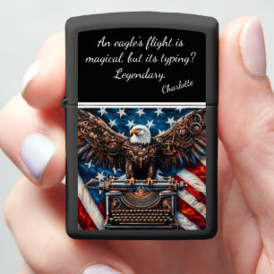 Mechanische adelaar neergestreken op schrijfmachin