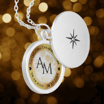 Médaillon Avec Fermoir Élégant 3ème anniversaire de Mariage en cuir<br><div class="desc">Célébrez leur 3e anniversaire de mariage en cuir avec style avec cette épingle commémorative de lapin! Un élégant lettrage noir avec des confettis hexagonaux dorés sur un luxueux arrière - plan en cuir blanc bordé d'une feuille d'or apporte une touche mémorable à cette occasion spéciale et à ce jalon. Customiser...</div>