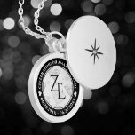 Médaillon Avec Fermoir Élégant 60ème 75ème anniversaire de Mariage de dia<br><div class="desc">Célébrez le 60e ou le 75e anniversaire du mariage de diamants avec ce lieu commémoratif! Un élégant lettrage noir et blanc avec des confettis en diamant stylisé sur un arrière - plan blanc ajoutent une touche mémorable à cette occasion spéciale et à cette étape extraordinaire. Customisez avec les initiales du...</div>