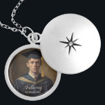 Médaillon Avec Fermoir Personnalisée Mignonne My Miracle Baby<br><div class="desc">Mignonne personnalisée Mon Miracle Baby Locket Collier. Beau collier photo avec une section photo personnalisable,  la typographie de My Miracle Baby. Parfait comme cadeau pour la fête de la mère,  la fête des pères,  la Saint-Valentin ou un gardien.</div>