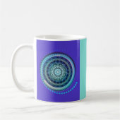 Médaillon bleu violet vert design sur Mug (Gauche)