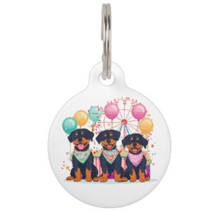 Médaillon Pour Animaux Chiens Rottweiler À Un Carnaval