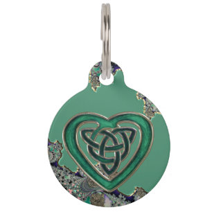 Médaillon Pour Animaux Coeur celtique vert sur l'étiquette mystique