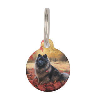 Médaillon Pour Animaux Keeshond dans les feuilles d'automne qui tombent i