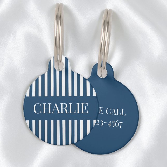 Médaillon Pour Animaux Modern Blue and White Stripes Personalized Name (Modern Blue and White Stripes Personalized Name Pet ID Tag)