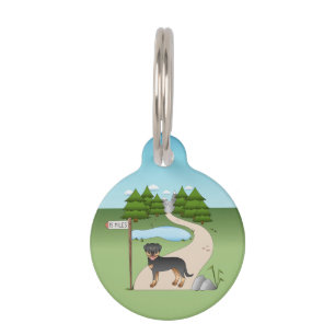 Médaillon Pour Animaux Rottweiler noir et feu par un sentier de randonnée
