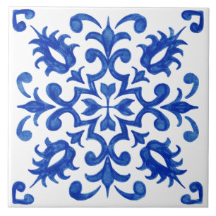 Médaillon rond central en carreau bleu portugais