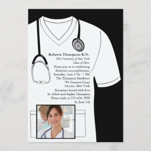 Medical scrubs White Photo Afstuderen Invitation Kaart