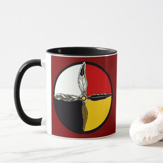 Medicine Wheel Cross Native American Coffee Mug (Avec donut)