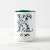 Medieval bodemkundig decoratief kapitaal K Mok (Midden)