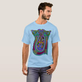 Medieval Keltisch Monogram "U", Kunstknots design T-shirt (Voorkant volledig)