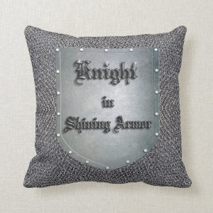 Medieval Knight in Shining Armor Shield Chainmail Kussen