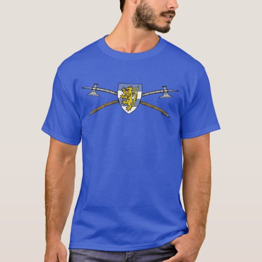 Medieval Poleaxen en Shield T-shirt (Voorkant)