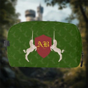 Medieval wapenmonogram toilettasje