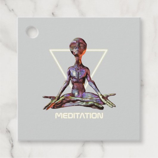 Meditatie. Alien in rustige houding Bedankjes Labels (Voorkant)