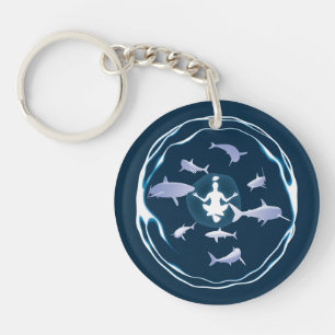 Meditatie onder water zwemmen met haaien sleutelhanger