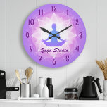 Méditation Zen Yoga Lotus Personnalisée<br><div class="desc">Personnalisé tendance Personnalisé Moderne Zen Yoga Lotus Méditation Mur Horloge par Imprimable Pretty. L'horloge parfaite pour le Studio de Yoga,  et fait un grand cadeau pour les amateurs de méditation!</div>