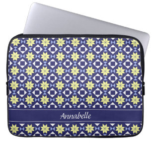 Mediterraan Geel Blauw Bloem Tegels Patroon Naam Laptop Sleeve