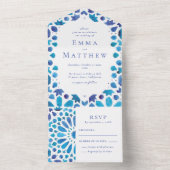 Mediterrane blauwe Tegel kustbruiloft All In One Uitnodiging (Binnen)
