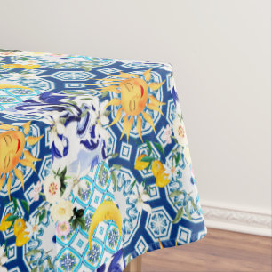 Mediterrane zon, bloemen, citroen, halve maan, tafelkleed