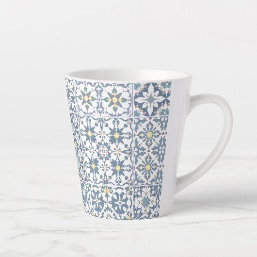 Mediterranean Tiles, Moroccan, Majolica, Azulejo Latte Mok (Rechts)