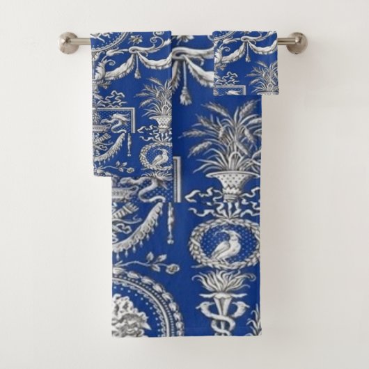 Medusa blanche sur Ionian Blue Guest / Cadeau (En situation)