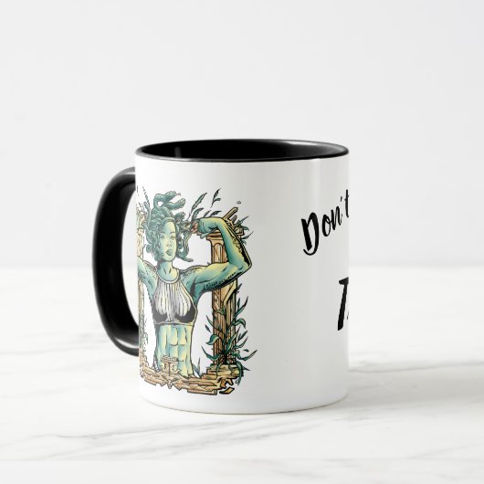 Medusa droom er niet van - treed het op! mok (Voorkant links)