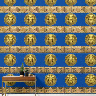 Medusa et clé grecque or sur papier peint de desig