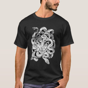 Medusa Zwart Wit Stenen Standbeeld Griekse Mytholo T-shirt