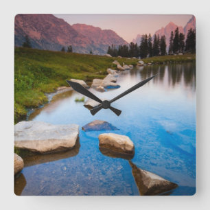 Meer eenitude vierkante klok