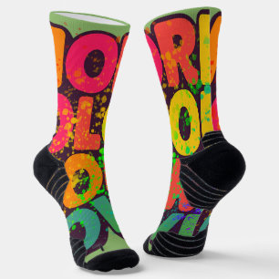 Meer Kleur Meer Liefde Speelse Typografie Ontwerp Sokken