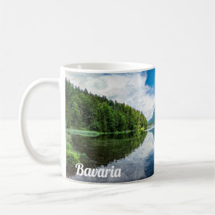 Meer van Eibsee in Beieren, Duitsland Koffiemok
