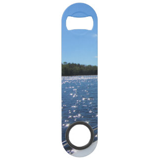 Meer van Vermilion SparkelBlue Waters Speed Flessenopener